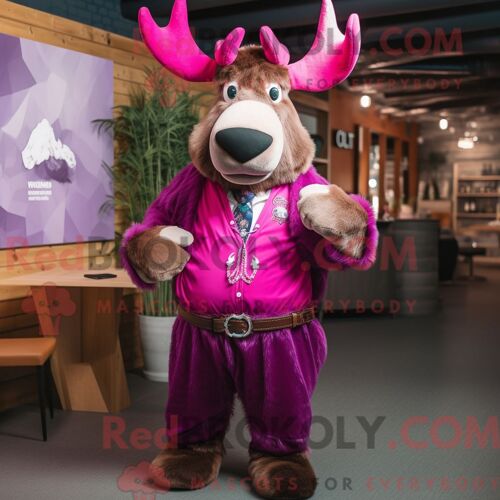 Costume Mascotte Redbrokoly De Magenta Moose Habillé Avec Un Gilet Et Des Porte-Clés