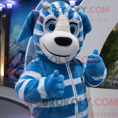 Personnage Mascotte Redbrokoly D Un Ballon De Basket Bleu Ciel Habillé D Un Maillot De Bain Et De Portefeuilles