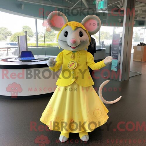 Personnage Mascotte Redbrokoly D Une Soupe Miso Verte Habillée D Une Chemise En Flanelle Et De Clips Pour Foulard