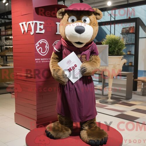 Personnage Mascotte Redbrokoly D Un Élan Crème Habillé D Un Sweat À Capuche Et D Écharpes