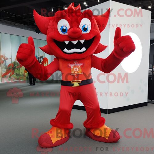 Personnage Mascotte Redbrokoly D Une Souris Pêche Habillée D Un Short Et De Colliers