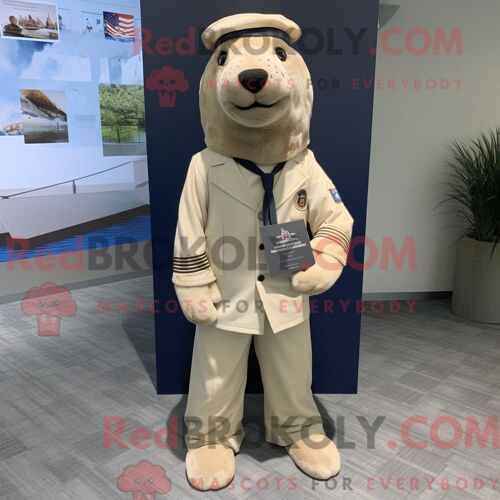 Costume De Mascotte Redbrokoly De Navy Seal Beige Personnage Habillé D Une Chemise Habillée Et De Lacets De Chaussures