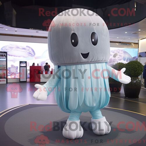 Personnage Mascotte Redbrokoly D Un Pot D Or De Lavande Habillé D Une Chemise Oxford Et D Épingles À Chapeau