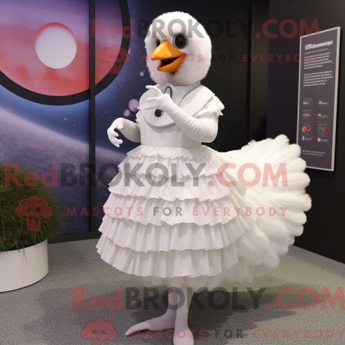 Personnage Mascotte Redbrokoly D Un Diable Gris Habillé D Un Jeans Flare Et De Pinces À Chaussures