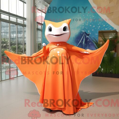 Personnage Mascotte Redbrokoly D Un Commando De Rouille Habillé D Une Robe De Mariée Et De Cravates