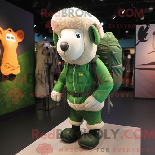 Personnage Mascotte Redbrokoly D Une Fraise Noire Habillée D Un Polo Et De Lunettes