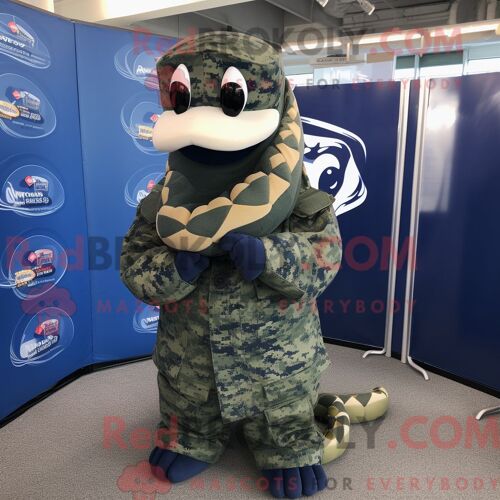 Personnage Mascotte Redbrokoly D Un Soldat De L Armée D Olive Habillé D Un Jegging Et De Lunettes De Soleil