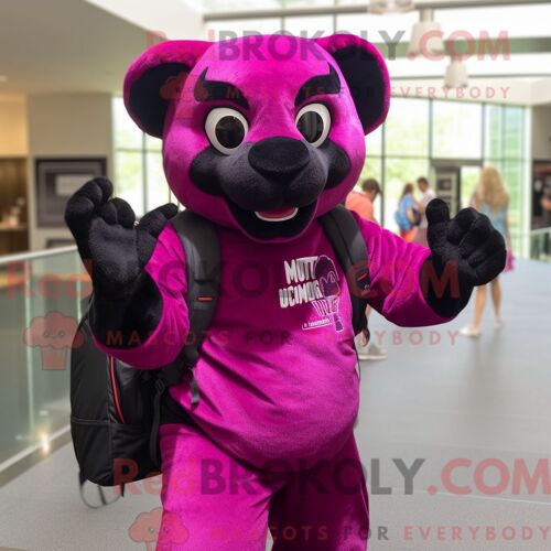 Personnage Mascotte Redbrokoly Panthère Magenta Habillé Avec Un T-Shirt Et Des Sacs À Dos
