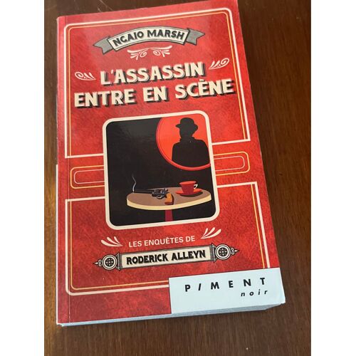L¿Assassin Entre En Scène 