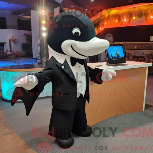 Costume De Mascotte Redbrokoly D Épaulard Crème Personnage Habillé D Un Costume Et De Châles