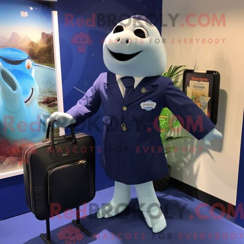 Costume De Mascotte Redbrokoly De Vache De Mer De Stellar De La Marine Personnage Habillé D Un Blazer Et De Sacs À Main