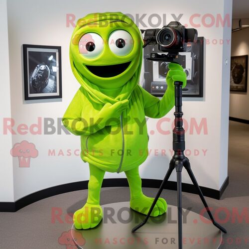 Personnage De Costume De Mascotte Redbrokoly D Appareil Photo Vert Citron Habillé Avec Un Jegging Et Des Épingles À Châle