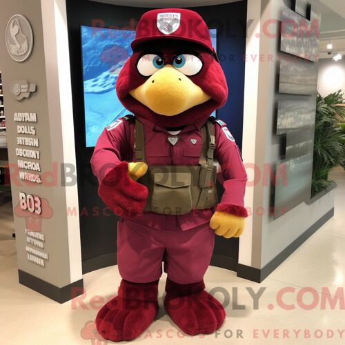 Costume De Mascotte Redbrokoly De Soldat De L Armée De L Air Marron Habillé D Un Bermuda Et De Portefeuilles