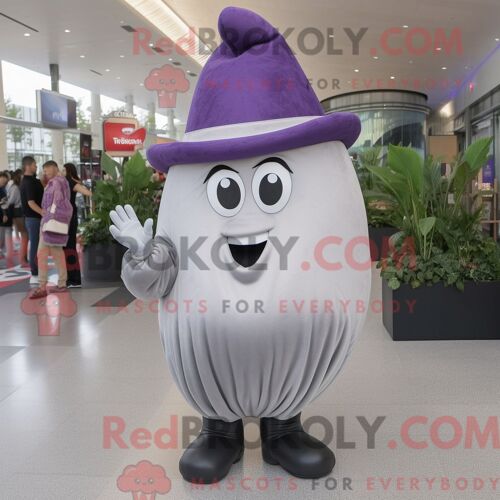 Personnage De Costume De Mascotte Redbrokoly De Ballon De Basket-Ball Crème Habillé Avec Une Jupe Trapèze Et Des Broches