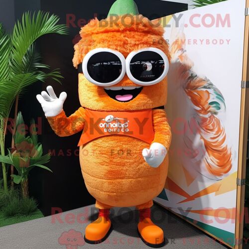 Costume Mascotte Redbrokoly De Sushi Orange Habillé Avec Un Bermuda Et Des Lunettes