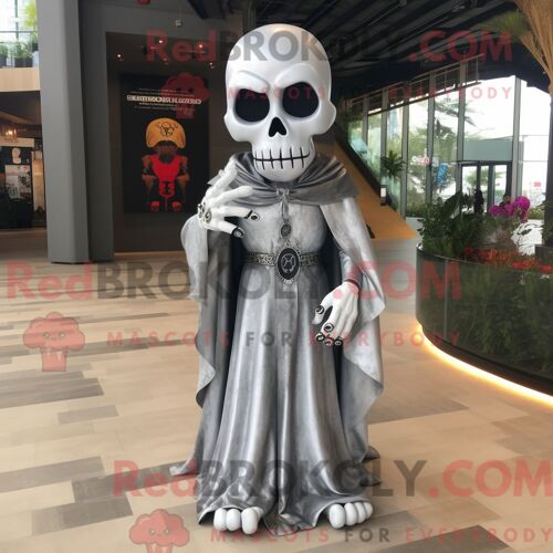 Costume Mascotte Redbrokoly De Crâne D Argent Habillé D Une Robe De Soirée Et De Porte-Clés