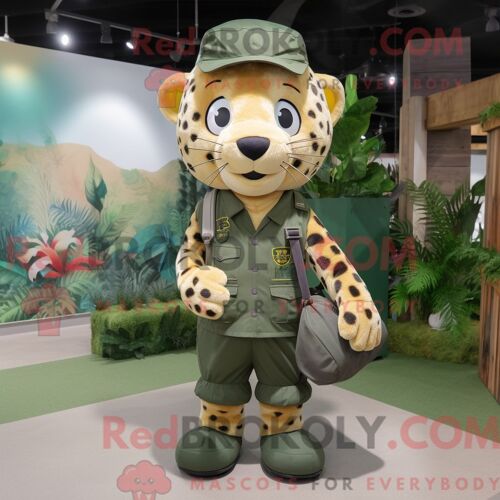 Costume De Mascotte Redbrokoly De Cimetière Bleu Ciel Habillé D Un Jean Bootcut Et D Épingles À Cravate
