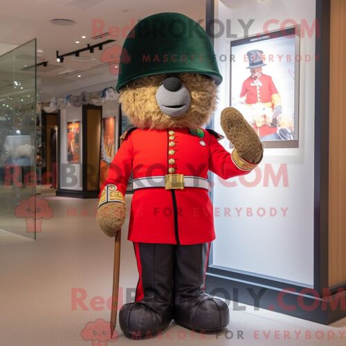 Costume Mascotte Redbrokoly De Chupacabra Doré Personnage Habillé Avec Un Gilet Et Des Clips Pour Écharpe