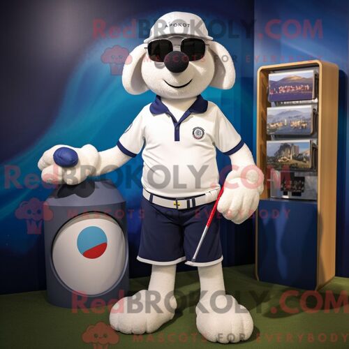 Personnage Mascotte Redbrokoly De Balle De Golf Bleu Marine Habillé Avec Un Short Et Des Portefeuilles