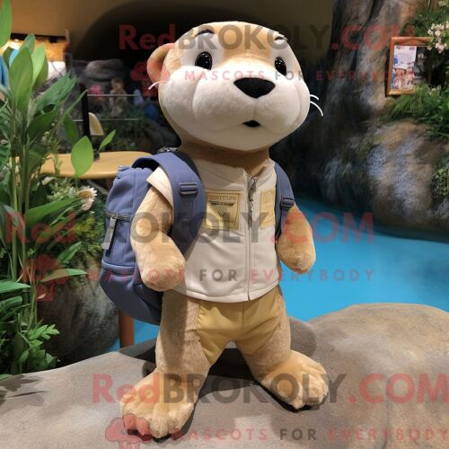 Costume Mascotte Redbrokoly De Loutre Beige Habillé D Un Short Et De Porte-Clés