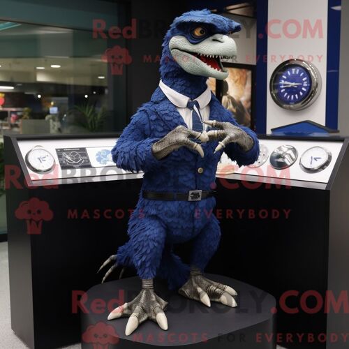 Costume De Mascotte Redbrokoly De Velociraptor De La Marine Personnage Habillé D Une Robe Taille Empire Et De Montres Numériques
