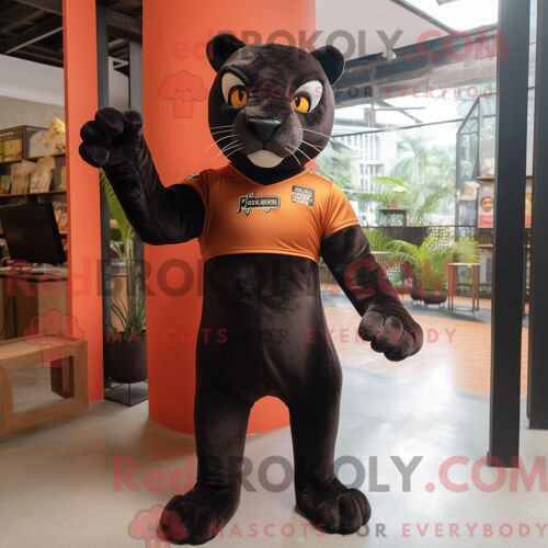 Personnage De Costume De Mascotte Redbrokoly Rust Panther Habillé Avec Un T-Shirt À Manches Longues Et Des Sacs Messager