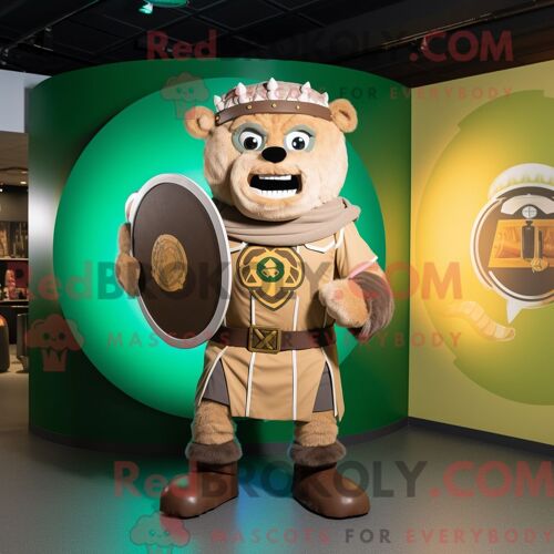 Costume De Mascotte Redbrokoly De Bouclier Celtique Beige Habillé D Une Barboteuse Et De Ceintures