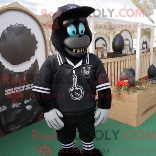 Costume De Mascotte Redbrokoly De Cimetière Noir Habillé D Une Chemise De Rugby Et De Cravates
