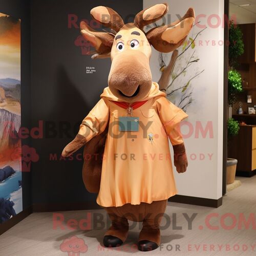 Costume Mascotte Redbrokoly D Élan Personnage Habillé Avec Une Robe Fourreau Et Des Casquettes