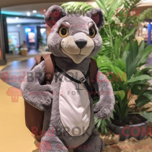 Costume Mascotte Redbrokoly De Jaguarundi Gris Habillé D Une Jupe Longue Et De Sacs Besaces