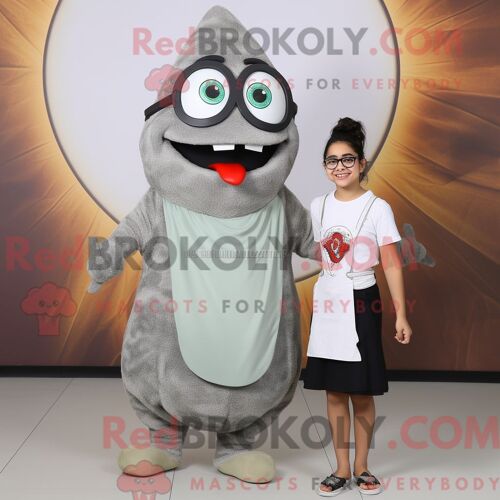Personnage De Costume De Mascotte Redbrokoly De Poisson Clown Habillé Avec Une Veste Et Des Épingles À Chapeau
