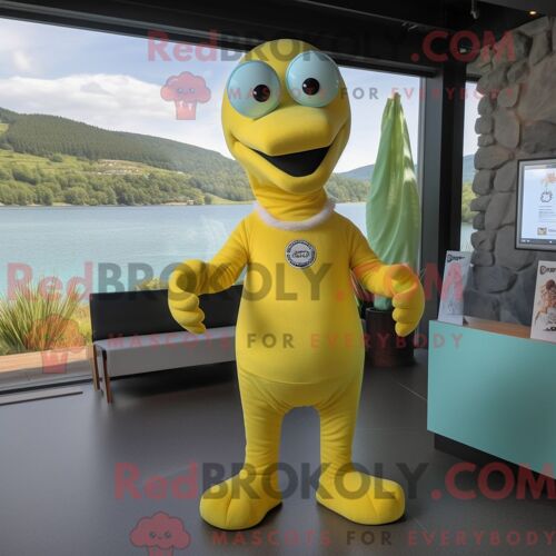 Costume De Mascotte Redbrokoly De Monstre Du Loch Ness Jaune Citron Habillé D Une Combishort Et De Ceintures