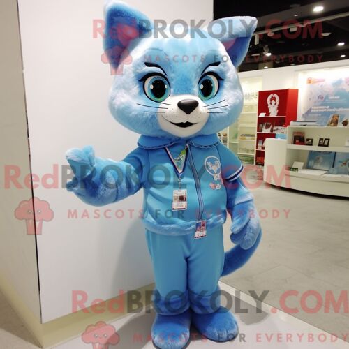 Costume Mascotte Redbrokoly De Chat Bleu Ciel Habillé D Une Blouse Et De Porte-Clés