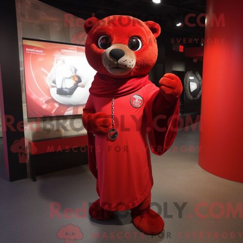 Costume De Mascotte Redbrokoly De Panthère Rouge Habillé D Un T-Shirt Henley Et De Châles