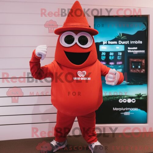 Costume Mascotte Redbrokoly De Mango Rouge Habillé D Un Bermuda Et De Montres Bracelet