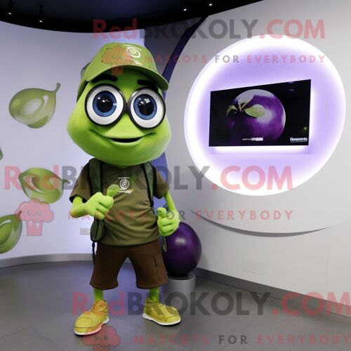 Personnage Mascotte Redbrokoly D Olive Grape Habillé D Un T-Shirt Et De Montres Numériques