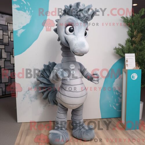 Costume Mascotte Redbrokoly D Hippocampe Gris Personnage Habillé Avec Un Pantalon Et Des Épingles À Cheveux