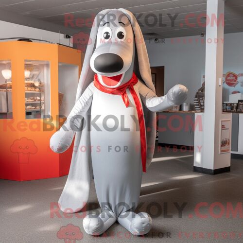Costume De Mascotte Redbrokoly De Hot Dog Argenté Personnage Habillé Avec Une Robe Longue Et Des Épingles À Cravate