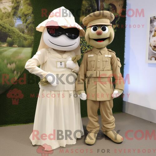 Costume De Mascotte Redbrokoly Du Service Aérien Spécial Beige Personnage Habillé D Une Robe De Mariée Et De Chapeaux