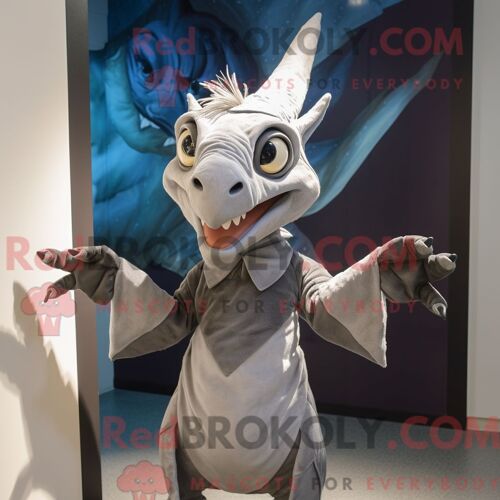 Costume De Mascotte Redbrokoly De Mouton Mérinos Rouille Personnage Habillé D Une Jupe Circulaire Et De Broches