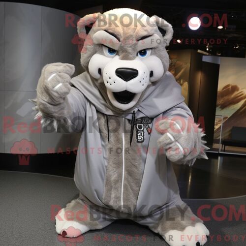 Costume De Mascotte Redbrokoly De Tigre À Dents De Sabre Argenté Personnage Habillé Avec Un Sweat À Capuche Et Des Bagues