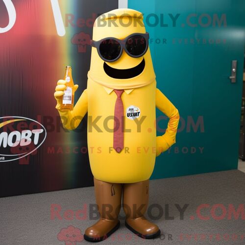 Personnage De Costume De Mascotte Redbrokoly De Bouteille De Moutarde Rouille Habillé Avec Un Pantalon De Costume Et Des Lunettes De Soleil