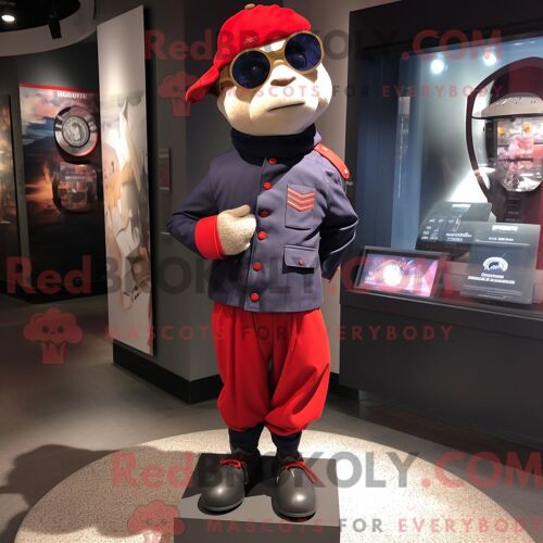 Costume De Mascotte Redbrokoly De Soldat De La Marine Rouge Personnage Habillé Avec Un Pantalon Chino Et Des Pinces Pour Écharpe