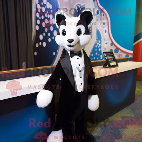 Costume Mascotte Redbrokoly D Hermine Noire Personnage Habillé D Un Smoking Et D Épingles À Cravate