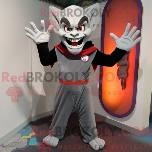 Costume Mascotte Redbrokoly De Vampire Gris Habillé D Un Sweat Et De Coussinets De Pieds