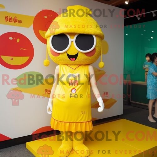 Costume De Mascotte Redbrokoly De Riz Frit Jaune Personnage Habillé Avec Un Maillot De Bain Une Pièce Et Des Colliers