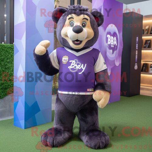 Costume De Mascotte Redbrokoly D Ours À Lunettes Lavande Habillé Avec Une Chemise De Rugby Et Des Montres Intelligentes