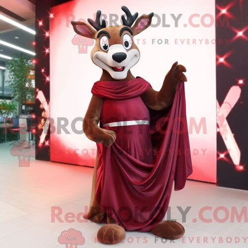 Costume De Mascotte Redbrokoly De Cerf Marron Habillé Avec Une Robe De Soirée Et Des Gants