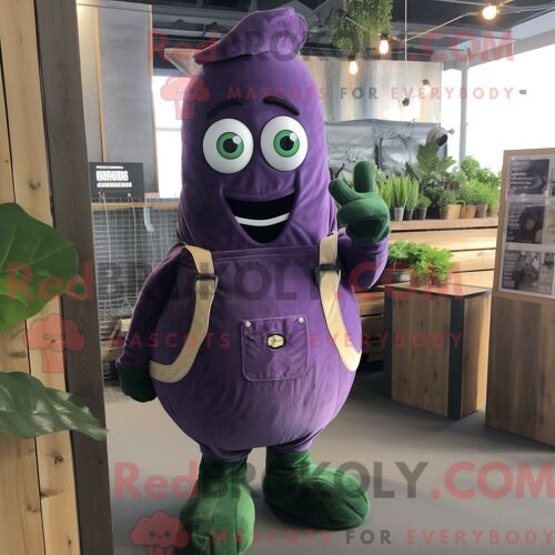 Costume De Mascotte Redbrokoly De Concombre Violet Habillé D Une Salopette Et De Bretelles