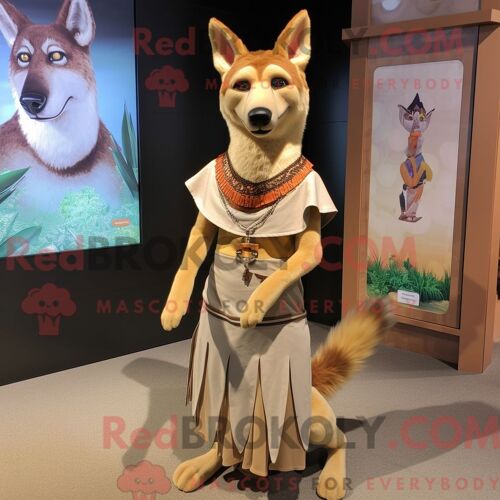 Personnage De Costume De Mascotte Redbrokoly De Fée Des Dents D Olive Habillé Avec Une Robe Midi Et Des Ceintures De Smoking